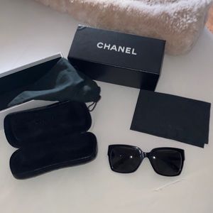 Chanel 5220 1312/3F Sunglasses Black w/ White Outline Silver CC Logo